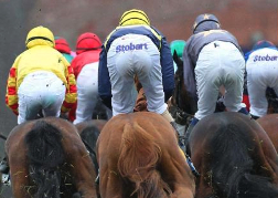 Horse Racing in Chester