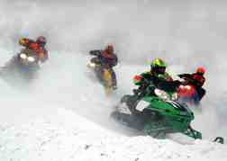 Snowmobile Trekking